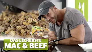 Mische YumYum Nudeln mit Hackfleisch. Einfach köstlich!