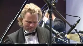 Silvan Zingg Trio Chur 2016 (full concert) 1