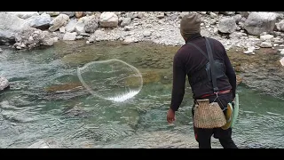 CAST-NET(JAAL) FISHING | HIMALAYAN TROUT FISHING WITH JAAL | ASALA FISHING IN SMALL RIVER OF NEPAL |