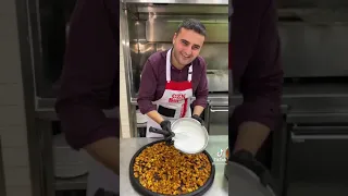 czn burak farkıyla karışık kebap🍙🍖🍗🥓🥖🍚