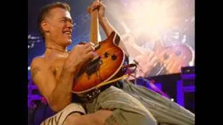 Eddie Van Halen - Eruption Solo "Live Without A Net"