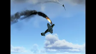 МиГ-3 против  Ju 88, бомбардировщик сбит. Разломал на куски.