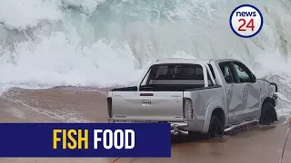 WATCH: Boat launch gone wrong - bakkie goes for swim