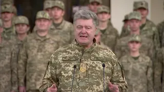 Звільняти Крим та Донбас - Петро Порошенко