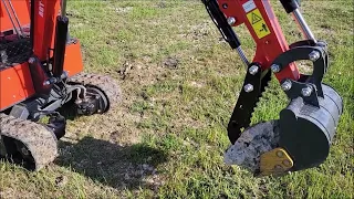 Installing a Hydraulic Thumb on my Chinese Mini Excavator - Easy!