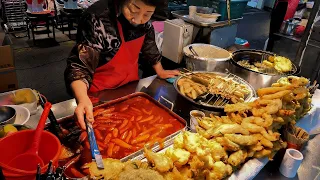 Grandma's mouth-watering tteokbokki, fried - Korean food food