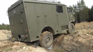 Tatra 805 - Výjezd na jaře ( Dobývání Vodňaských Sv. Hor )