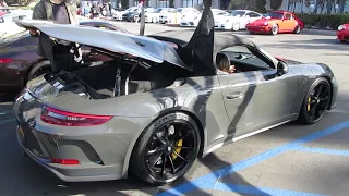 Porsche 911 Speedster (w/ roof opening)