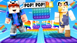 SZALONY WYŚCIG! - POP IT LUCKY BLOCKI MINECRAFT! | Vito vs Bella