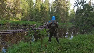 ДОБРАЛСЯ ДО БАЛАГАНА И СРАЗУ НА РУЧЕЙ ЗА ОКУНЯМИ. РЫБАЛКА В ГЛУХОЙ ТАЙГЕ. ТАЁЖНЫЙ РУЧЕЙ ПОРАДОВАЛ.