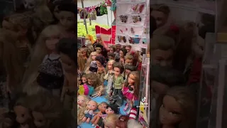 Mercado de muñecas en Balderas ✨✨