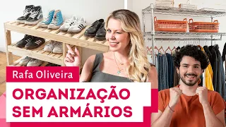 Como organizar roupas em quarto sem armários por Rafa Oliveira