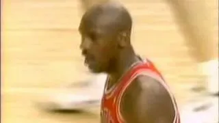 Michael Jordan - 44 points vs New York Knicks (Jan 9, 1998)