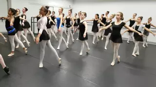 Cameron School of Dance: ballet technique class