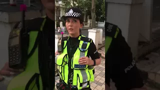 American Vs British. Police Gets Owned