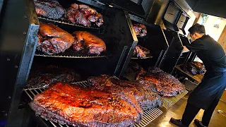 Original Texas style BBQ that sells 10 tons a month!! (Brisket, Pulled pork) / Korean street food