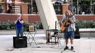 Something In The Way She Moves - Tom Breach and Joyce Ettinger on Veterans Plaza