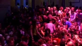 Bazzookas - Jij Stinkt (LIVE) - Paradiso, Amsterdam **Sold out**