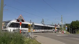 Bahnübergang // Železniční přejezd Neuhausen Bad Bf [CH] - 30.6.2019