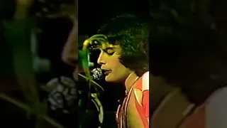 Bohemian Rhapsody Live Earls Court 1977 (short)