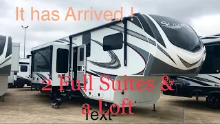 All New 2023 Dual Suite Grand Design Solitude 391DL- 2 Full Suites & a Huge Loft