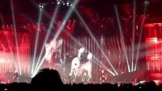 Mylène Farmer - À L'Ombre Live @ Bercy, Paris, 2013 HD