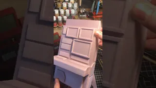 Action figure diorama sci-fi console prop diy