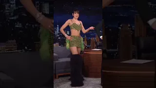 Dua lipa doing her viral dance on Jimmy Fallon 😀😀 #jimmyfallonshow #dualipa #shortsfeed