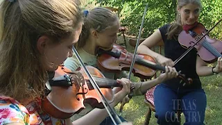 The Quebe Sisters (Texas Country Reporter)