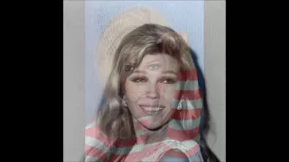 Nancy Sinatra - These boots are made for walking  (HQ)