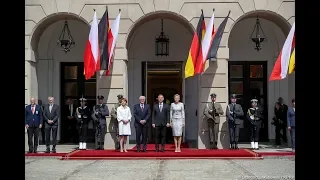 Powitanie Prezydenta Niemiec z Małżonką na dziedzińcu Pałacu Prezydenckiego