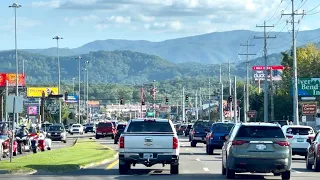 Pigeon Forge: Surprising Saturday!  Do You See What We See? Traffic & Crowd & ?? @ 5:30PM on 9.23.23