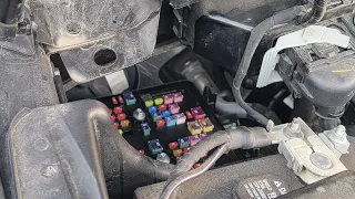 2018 - 2022 F250 - F550 VPWR - Trailer Lights Inoperable - Fuse 10 Blown in engine fuse box