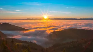 Sunrise Time-Lapse | Mountain views of the rising sun