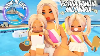 ROTINA DE UMA FAMILIA MILIONÁRIA NO NAVIO DE LUXO em LIVETOPIA -MELHORES HISTÓRINHAS ROBLOX 🏠