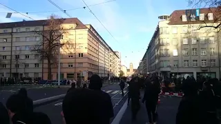 Ausschreitungen an Gegendemo in Basel