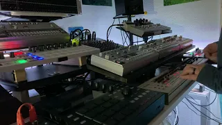 ACID Track - MOON (COSMIC OCTAVE) Roland TB-303, TB-03, TR-08, TR-09, Behringer TD-3