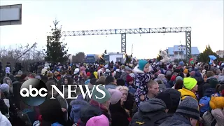 UN reports over 300,000 have crossed Ukrainian border as refugee crisis mounts | ABCNL