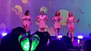 220801 LOONA (이달의 소녀) 1/3 - YOU AND ME TOGETHER @ LOONA 1st WORLD TOUR LOONATHEWORLD in LA FANCAM 직캠