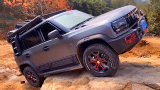 Chinese Cars | GWM Haval BigDog 2.0T 4WD vs Jietu Traveler 2.0T competes in Off-road strength