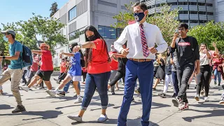 Watch Fresno State President Jiménez-Sandoval Dance In A Flash Mob At Campus Event