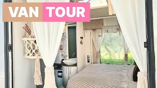 Mini apartamento sobre ruedas 🚐 VAN TOUR de una autocaravana diferente