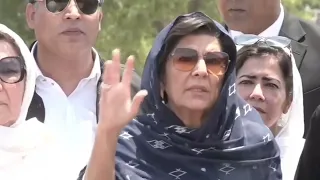 Imran Khan's Sister Aleema Khan Media Talk outside Adiyala Jail