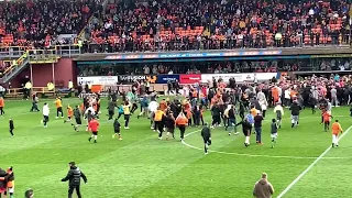 Dundee United fans invade pitch after today’s match v ayr