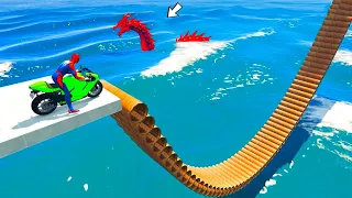 الأبطال الخارقين يركبون الأنابيب الحديدية ويسقطون ع - Superheroes ride iron pipe and fall to shark