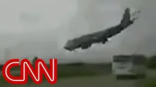 Viral video provides clues to 747 crash