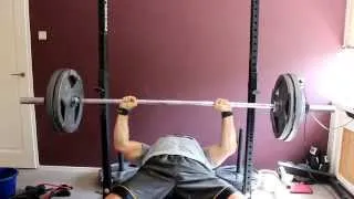 Calisthenics Athlete does Bench Press for first time!