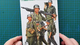 Tamiya 1/35 German Machine Gun Crew on Maneuver - Kit Review