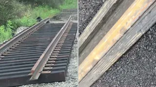 making a “railroad crossing” SMOOTH (rubber retainers instead of wood)