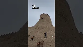 Assassin’s Creed 2 CLIMBING in REAL LIFE #shorts #ac2